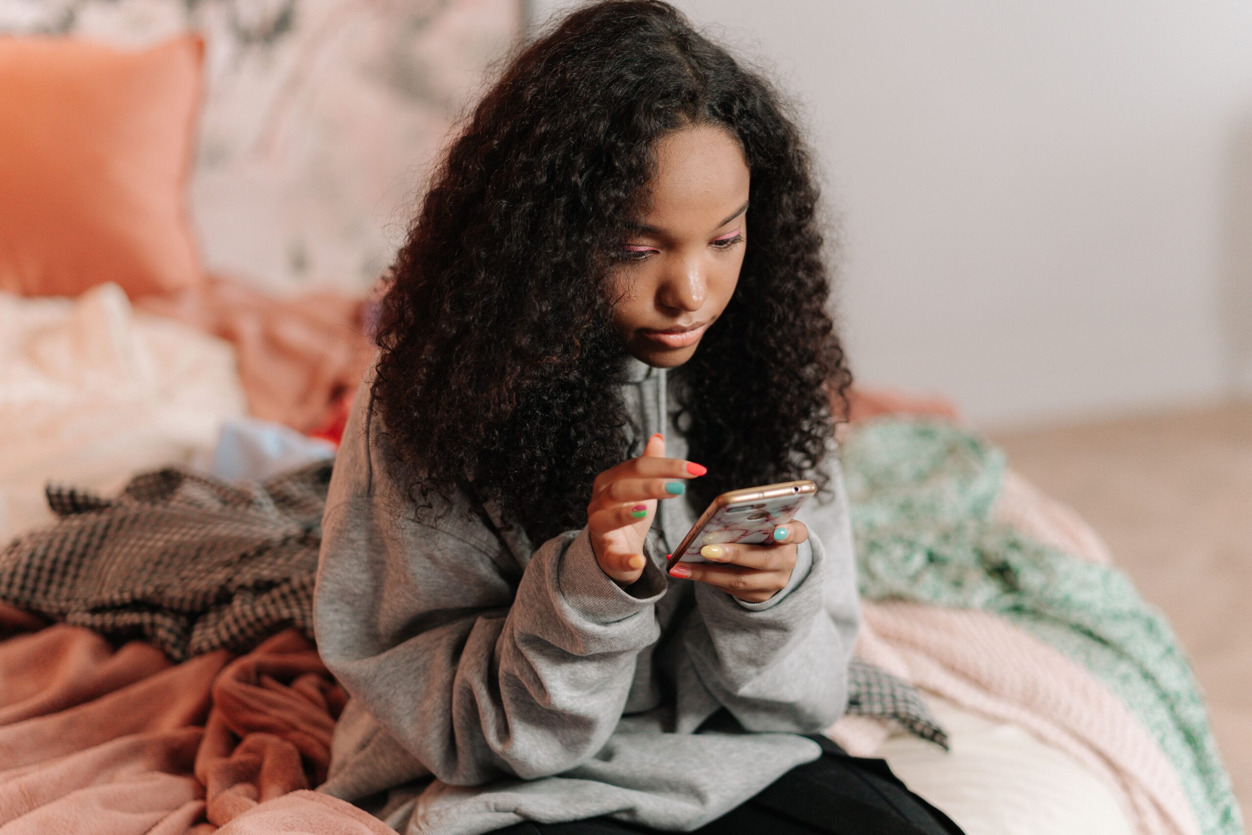 Staying Spiritually Strong in a Digital Age